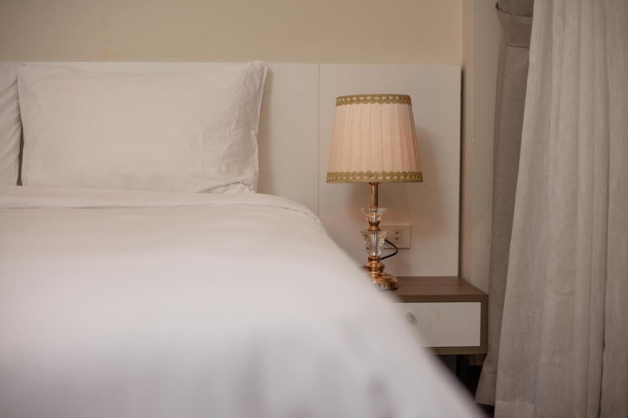 Yr Hotel & Apartments 하노이 외부 사진