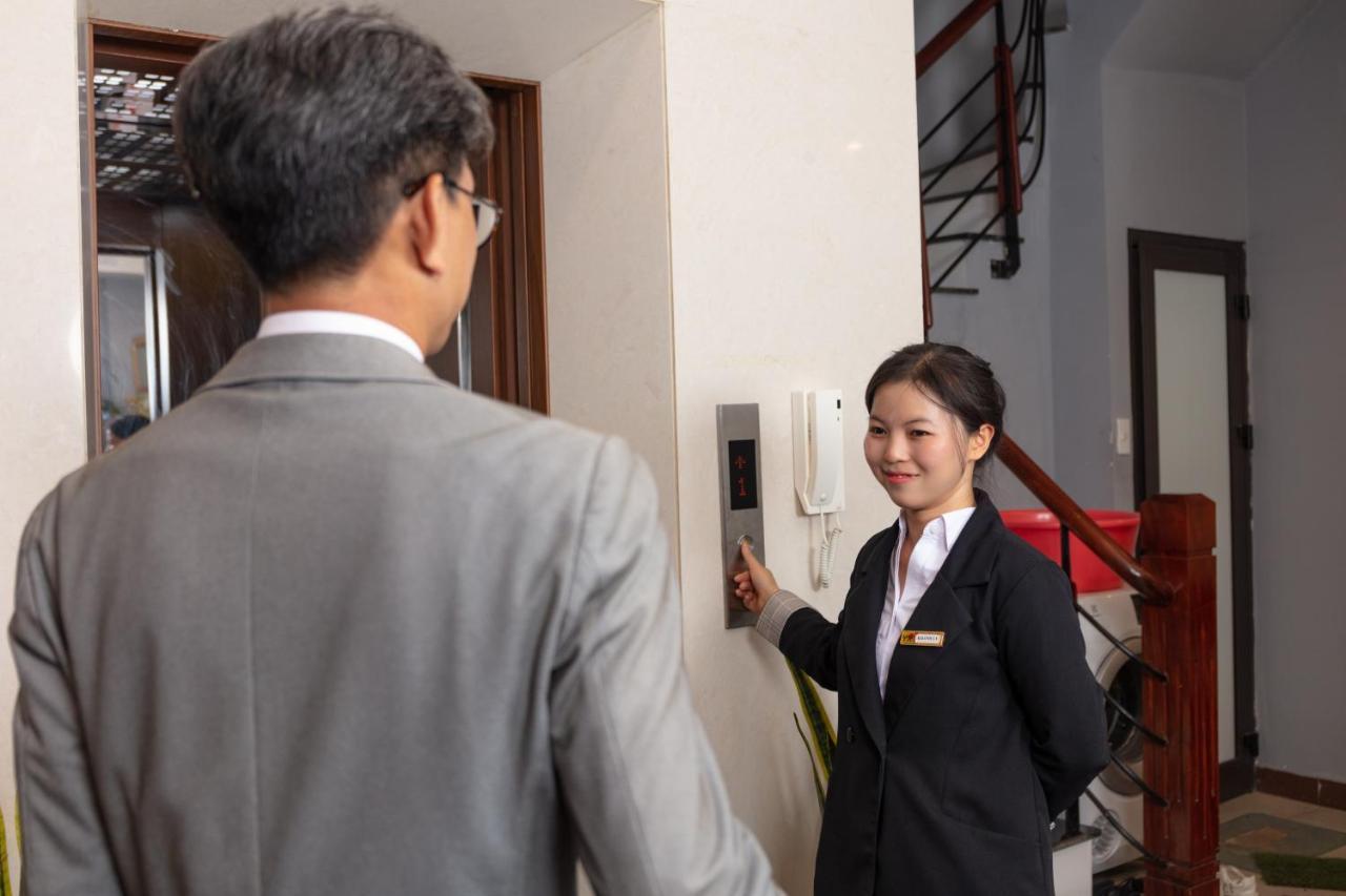Yr Hotel & Apartments 하노이 외부 사진